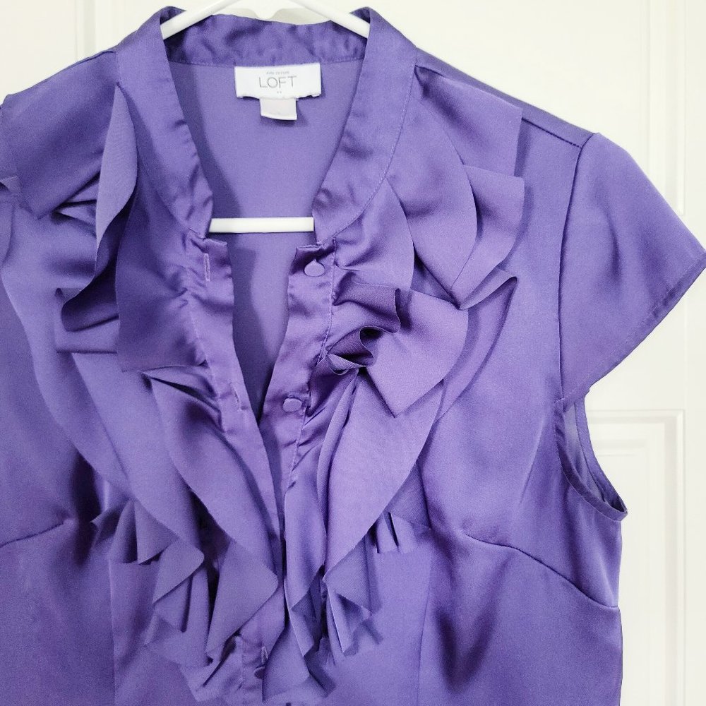9/28 LOFT RUFFLE SHIRT - Picture 2 of 2